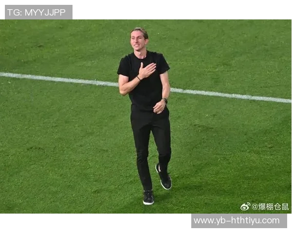 弗拉门戈总监盛赞费利佩路易斯具备欧洲执教能力