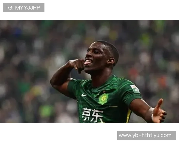 瓦科双响再创佳绩赛季27球追平法比奥展现超强实力