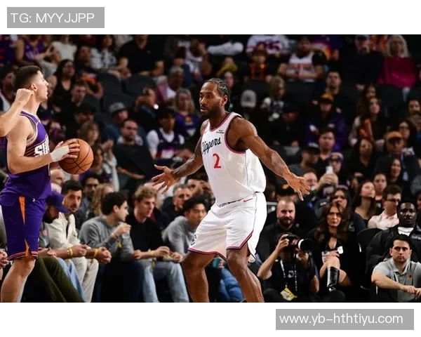 小卡表现起伏不定17投9中斩获22分8篮板6助攻三分球全失落空 小卡表现起伏不定17投9中斩获22分8篮板6助攻三分球全失落空